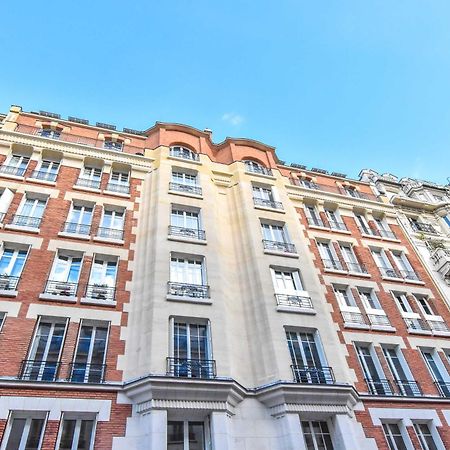 Newly Renovated Studio Under The Parisian Roofs - Arc De Triomphe Apartment Екстериор снимка